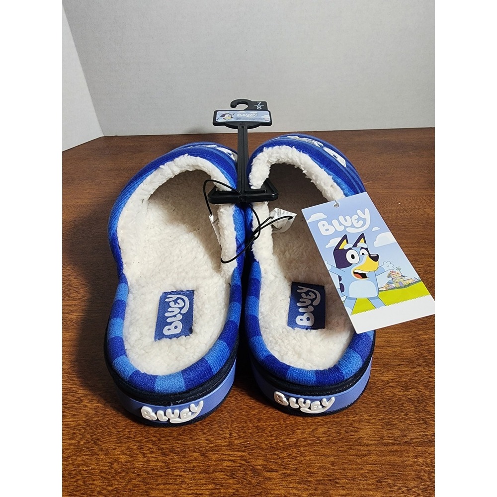 BLUEY Men's Size 7-8 Scuff Slippers Sherpa Slip-On  Slides •‎ Blue
